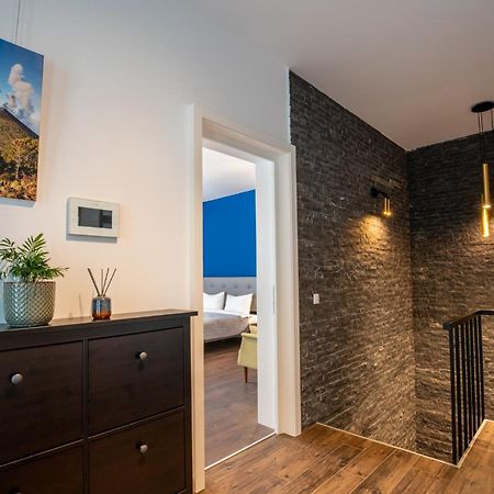E-House Apartment Brasov Noua Екстер'єр фото